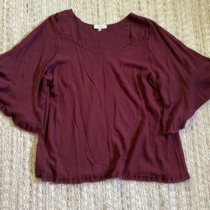 umgee Women’s Burgundy Top, Wide, Distressed Sleeves